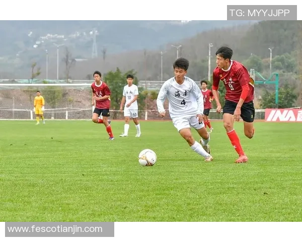 重庆足球队在足球速度排行榜中荣登第六名展现出强劲实力与潜力 重庆足球队在足球速度排行榜中荣登第六名展现出强劲实力与潜力