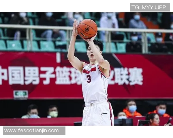 武汉篮球队阵地战体系解析与战术创新探讨